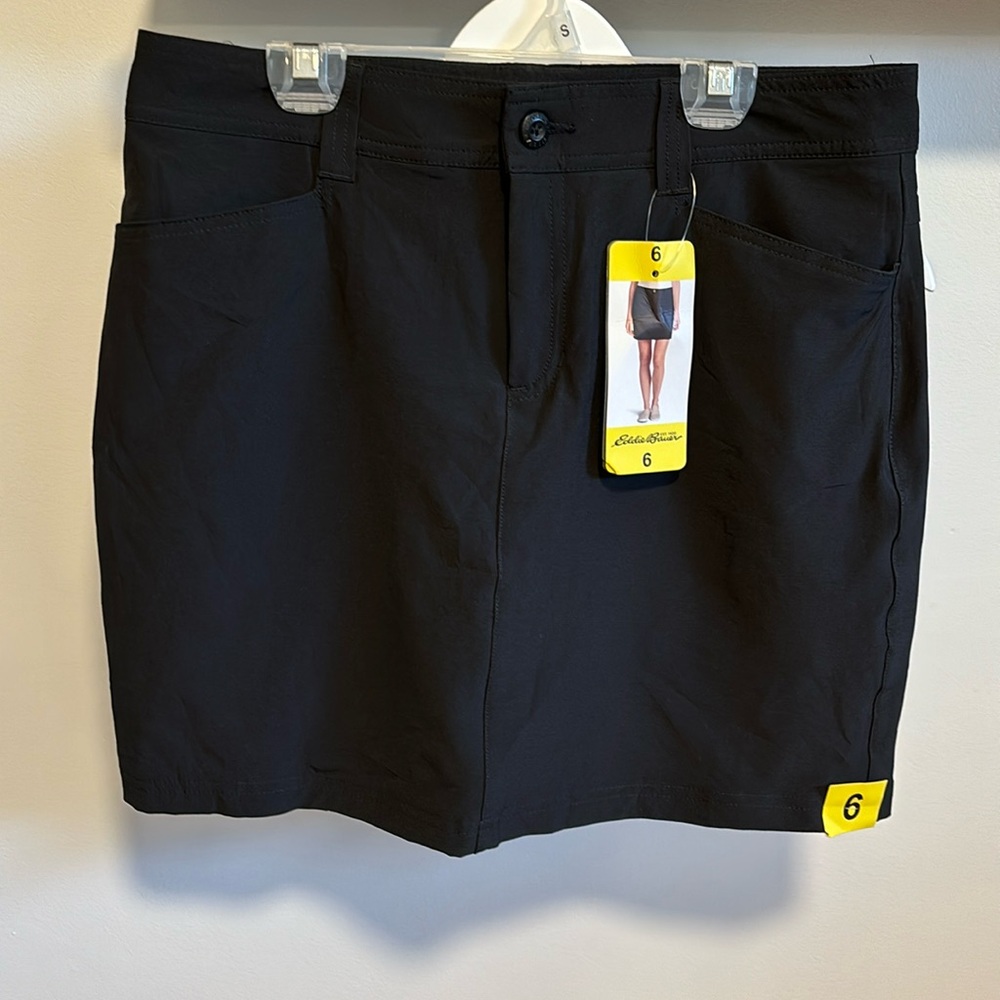 Eddie Bauer Adventurer 2.0 athletic skort.